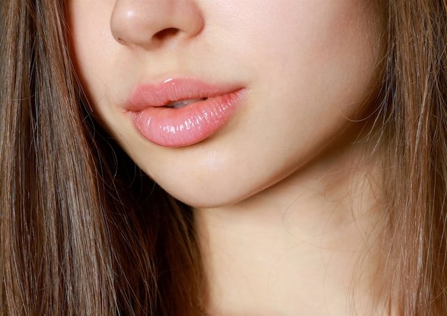 You are currently viewing How to Find the Perfect Nude Lipstick for Your Skin Tone